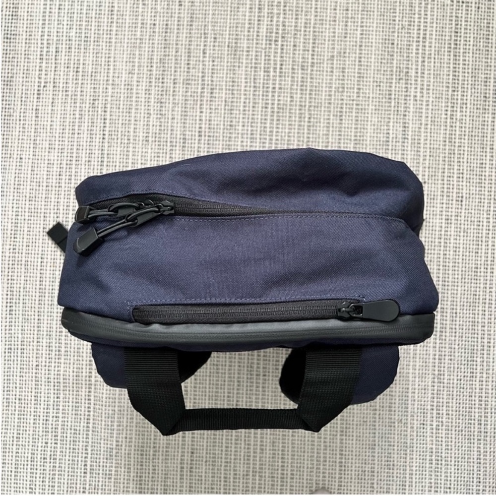 NEW LO & SONS Hanover 2 Travel Backpack in Blue - Lightweight W/ Stash Pockets - Picture 10 of 16